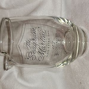Seagram Martinj is so extra dry It's BONE DRY glass circa 1950